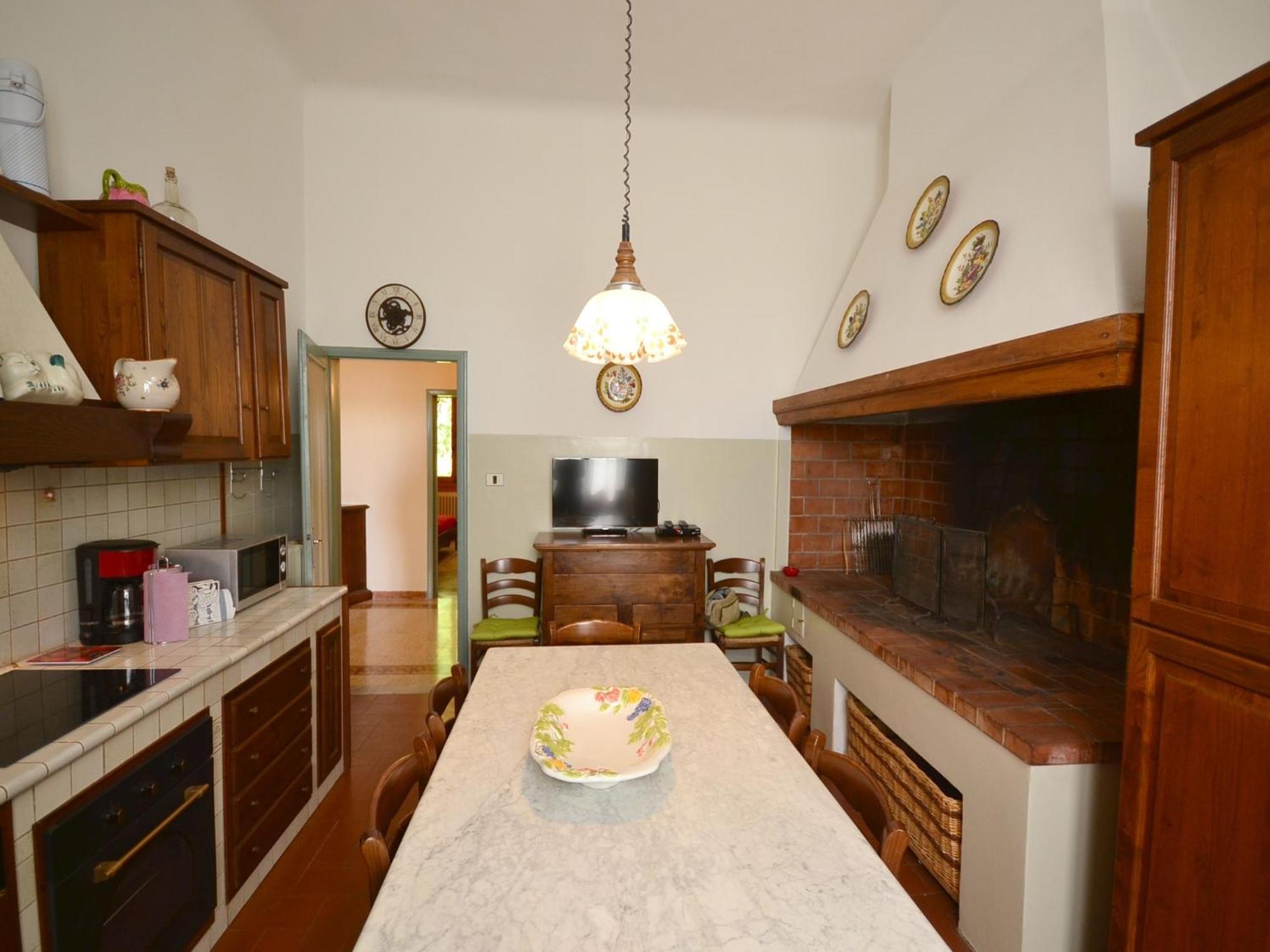 Lovely Holiday Home In Montefiridolfi With Hill View Zewnętrze zdjęcie